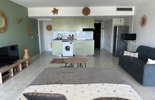 Saint-Francois Apartamento | Grand Studio Zen idéalement situé à Saint-François avec piscine et terrasse