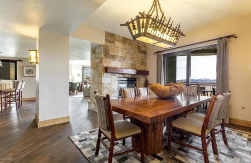 Park City Hotel | Grand Summit Hotel #702 Penthouse Ski-In, Ski-Out Corner Unit