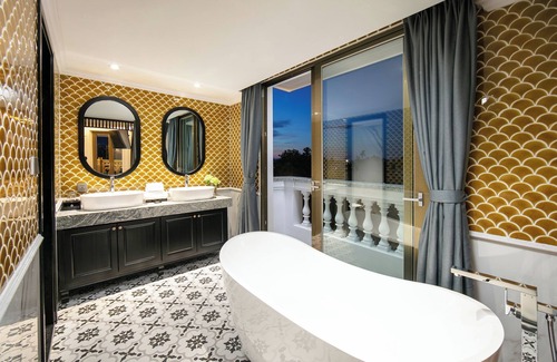 Cam Chau Hotel | Grand Sunrise Palace Hoi An