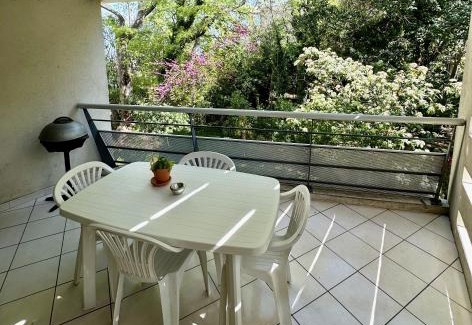 Alco Apartamento | Grand T4 de 118m2 Proche Tram, Terrasse à seulement 25 mn des Plages