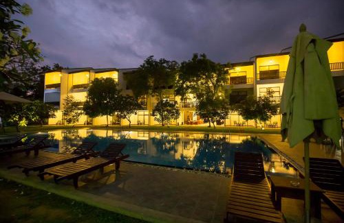 Kataragama Hotel | Grand Tamarind Lake