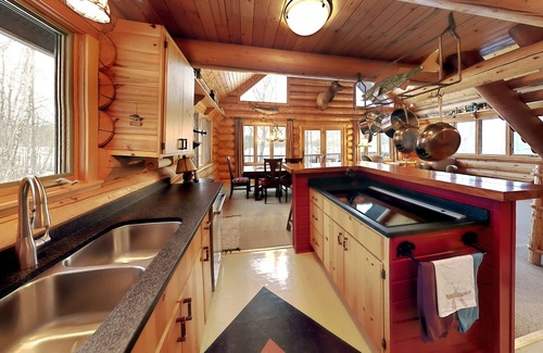 Hayward Cabina | Grand View Lodge -New Listing With Room For The Family