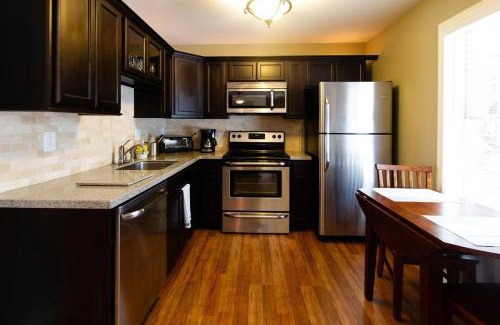 Dahlonega Apartamento | Grand View Villa on Choice Ave - Steps to Downtown