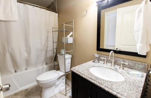 Dahlonega Apartamento | Grand View Villa on Choice Ave - Steps to Downtown