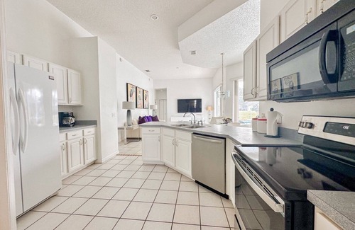 Westridge Casa | Grand Westridge 4BR Pool Home near Disney Parks