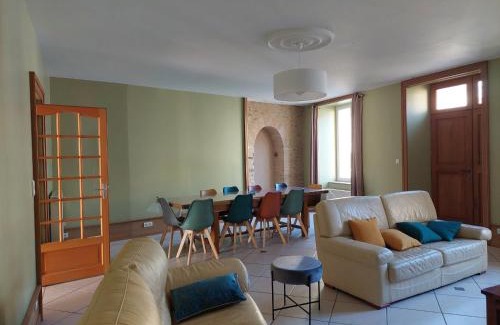 Rouesse-Vasse Casa | Grande demeure avec parc et WIFI, proche du Mans - FR-1-410-481