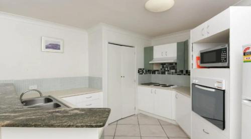 Miami Apartamento | Grande Florida - Hosted by Burleigh Letting