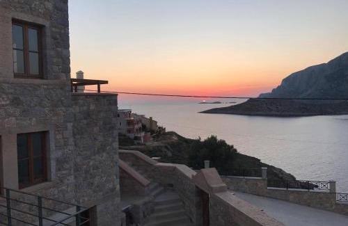 Kamari Casa | Grande Grotta House