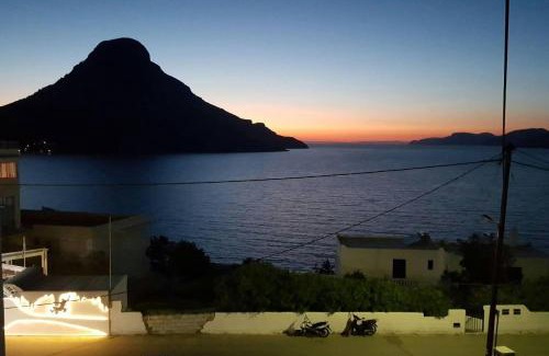 Massouri Casa | grande grotta studios armeos masouri