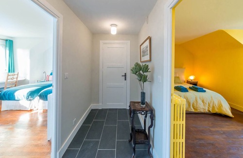 Dol-de-Bretagne Apartamento | Grande Hôtelière Avec Petit Parc en Centre-ville