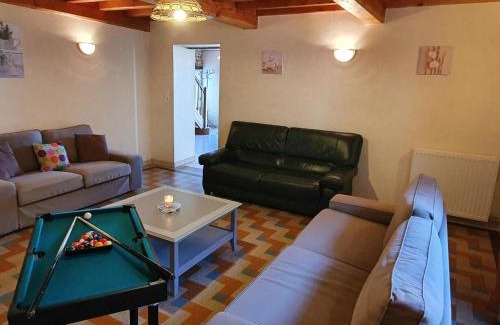 Saint-Paul-de-Vezelin Casa | Grande maison de campagne avec cheminée, jardin et Wifi - FR-1-496-273