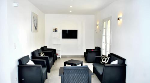 Saint-Epain Casa | Grande maison accueillante à Saint-Épain avec salle de réception