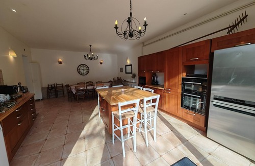 La Cave Casa | Grande Maison de Bourg 12 Couchages à 700m du Château de Cheverny