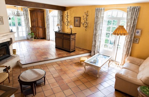 Pierrelatte Casa | Grande Maison Familiale Avec Piscine au Carrefour de Belles Régions Touristiques