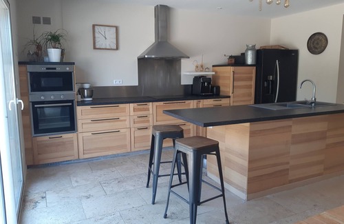 Bagnols-sur-Ceze Casa | Grande Maison Familiale Avec Piscine Proche Avignon