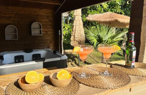 Treuzy-Levelay Villa | Grande Villa au vert à 1h de Paris #halloween #seminaire #sejour