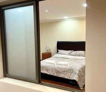 Huayna-Cápac Apartamento | Grande y exclusivo, Cuenca cerca Parque Calderon, Mall del Río Seguridad 24 horas, 3 parqueos