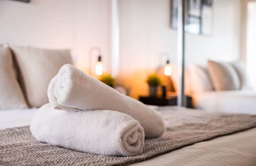 Richmond North Apartamento | Grandeur Apartment Richmond With Free WiFi