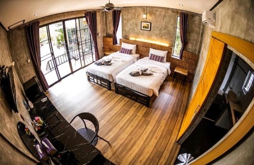 Khuekkhak Hotel | Grandfather Khaolak Resort