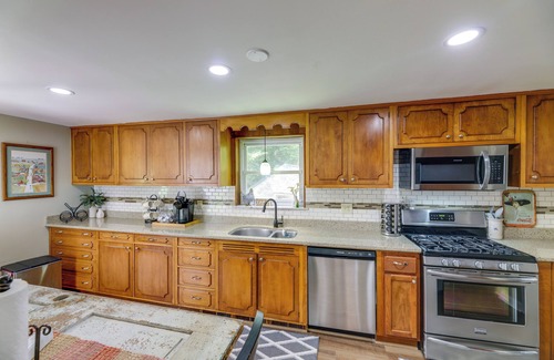 New Trenton Casa | 'Grandma Kelly’s' Southeast Indiana Farmhouse!