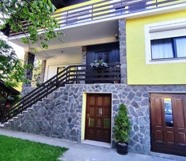 Velika Apartamento | Grandma's apartment