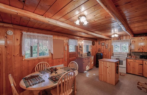 Last Chance Cabina | Grandma's Cabin