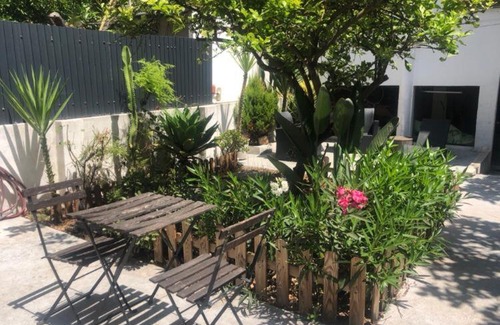 Odivelas Casa | Grandma`s house in Lisbon