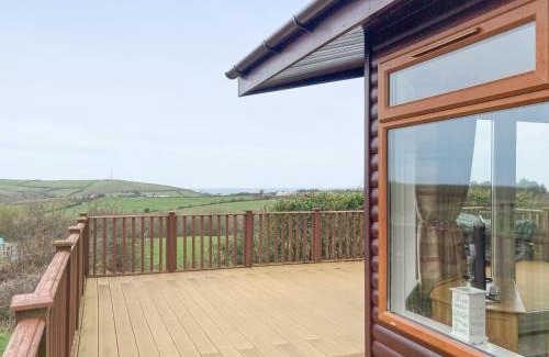 Mullacott Casa | Grandma's Stick House
