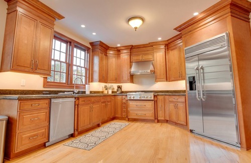 Clearville Casa | Grandview Lodge | HOT TUB, Incredible Views, Movie Room + Game Room!