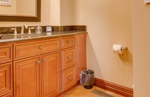 Clearville Casa | Grandview Lodge | HOT TUB, Incredible Views, Movie Room + Game Room!