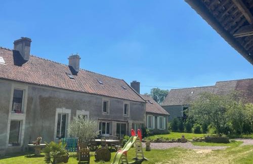 Tournebu Casa | Grange à grains à l'Ombre d'une Tour