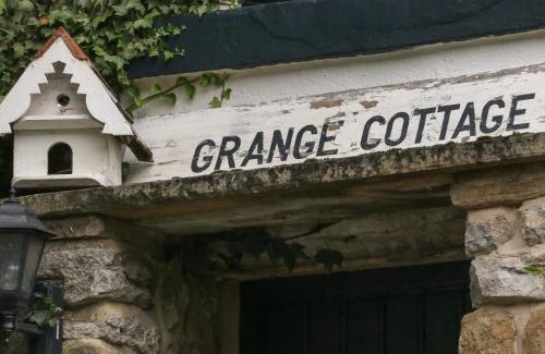 Castleton Casa | Grange Cottage