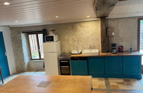 Saint-Etienne-de-Chigny Casa | Grange de caractère avec cour privée