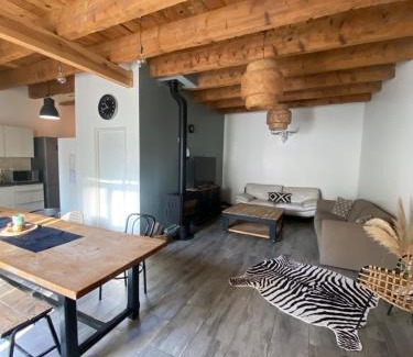 Tarascon Casa | Grange familiale 2 à 4 chambres