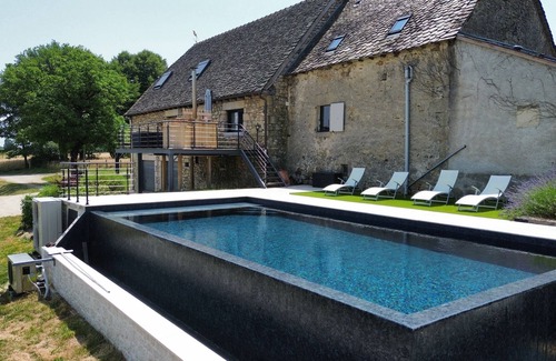 Hautefage Casa | Grange Rénovée en Xaintrie