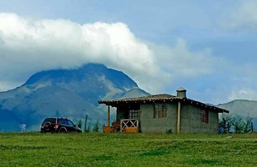 Otavalo Chalet De Esquí | granja Taita Iza descanso en medio de 2 volcanes