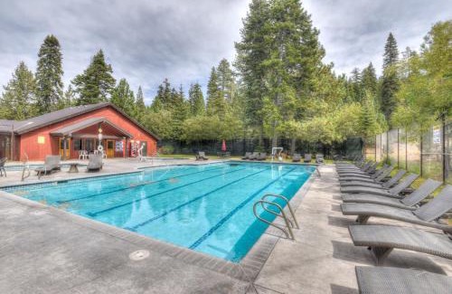 Tahoe Woods Casa | Granlibakken Retreat Near Tahoe Beach
