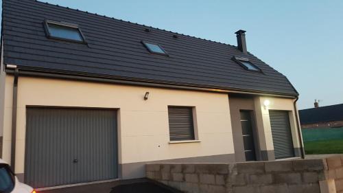 Tourville-La-Chapelle Casa | Granne de Lin étage