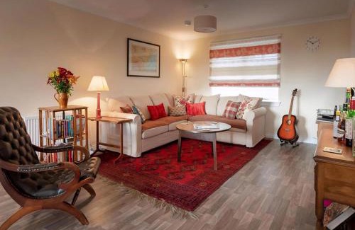 Dornoch Casa | Grant Crescent