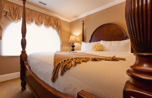 Moose Jaw Hotel | Grant Hall Hotel