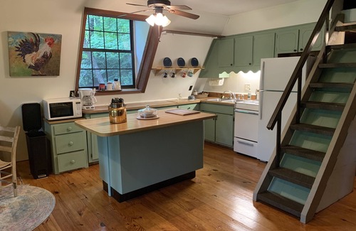 Murphy Cabina | Grape Creek Cleanest HOME 2 bed =Winter& FALL 1ba 1 bed July 1/2miLake Hiawassee