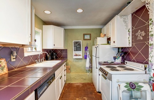 Prescott Cabaña | Grape House Downtown