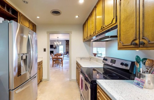 Fredericksburg Casa | Grapetown Farm House B & B