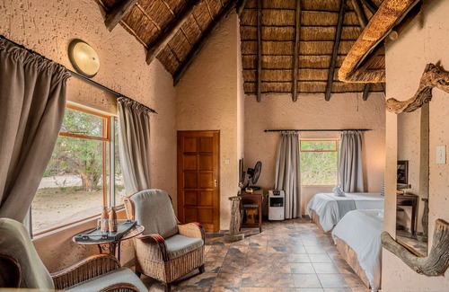 Ghanzi Cabina | Grassland Safari Lodge