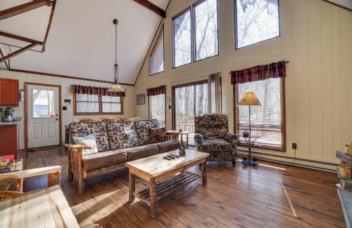 Lake Harmony Estates Casa | Grateful Escape AvantStay Hot Tub Sauna Deck Firepit Beach Access