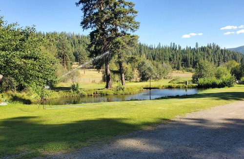 Lolo Cabina | Graves Creek Cabin get away .
