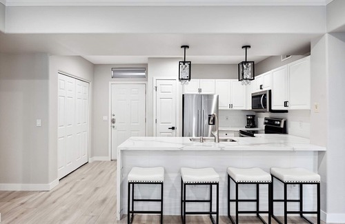 North Scottsdale Condominio | Grayhawk Spacious 2 BR Condo / COM Pool / Fire Pit / Jacuzzi / Fitness