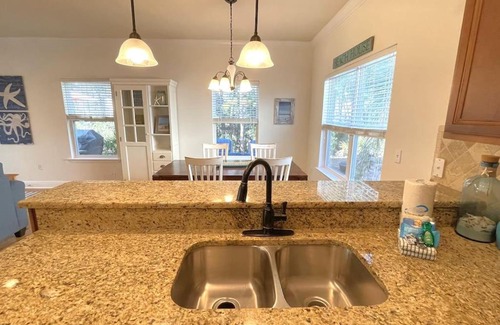 West Panama City Beach Casa | Grayling Beach House