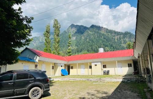 Sharda Hotel | Graystone lodges