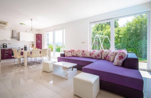 Kornic Casa | Graziani by Interhome